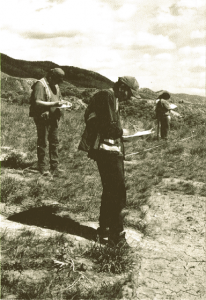 Learning site mapping as part of a training program for First Nations community members and displaced forestry workers (published in Australian Archaeology 52:30).